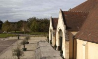 Terrasse bois Grange à Dîmes - Domaine de la Baronnie